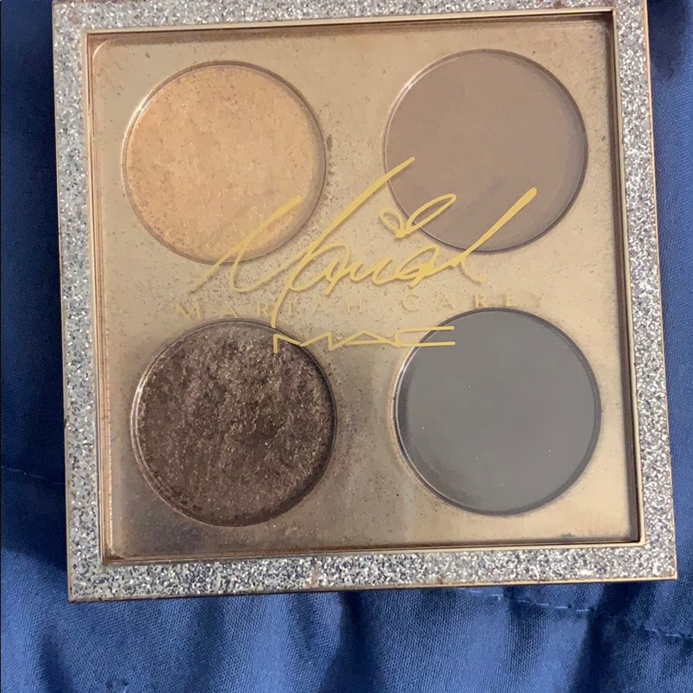 Mariah Carey  eyeshadow pallet